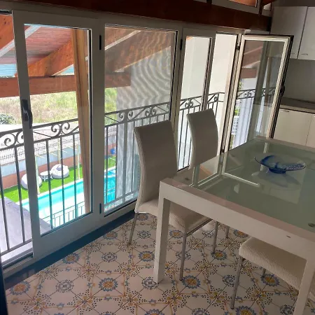 Pensión Morena 4*